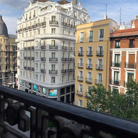 Charming Elegant Gran Via Appartement Madrid Buitenkant foto