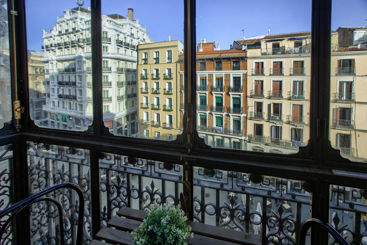 Charming Elegant Gran Via Appartement Madrid Buitenkant foto